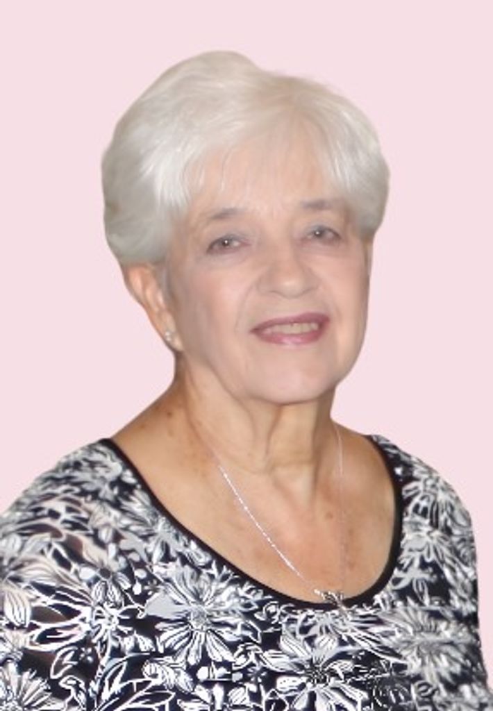 Emily Adams Fitch Profile Photo
