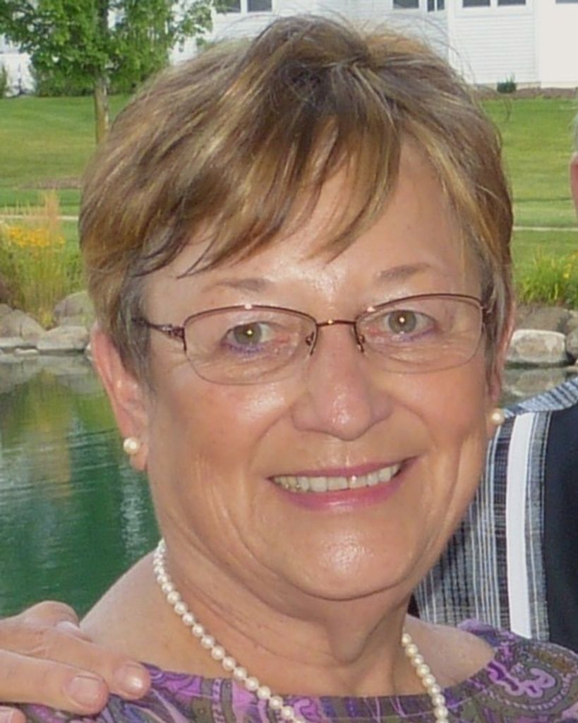 Nancy Lee Schmitz Profile Photo