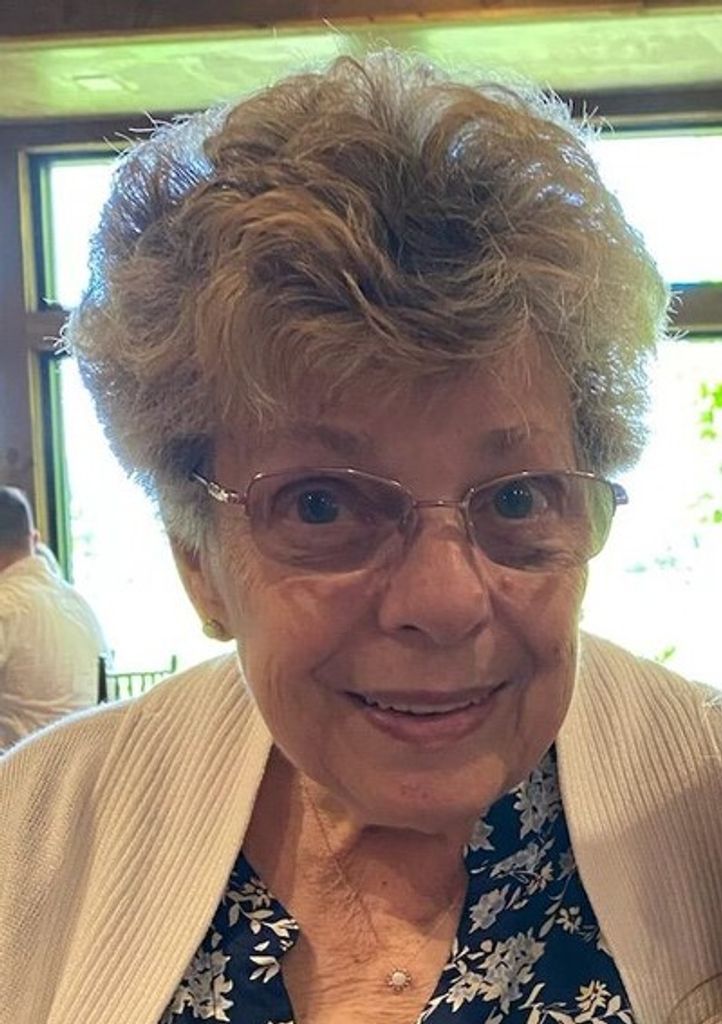 Evelyn Marie Hinton Profile Photo