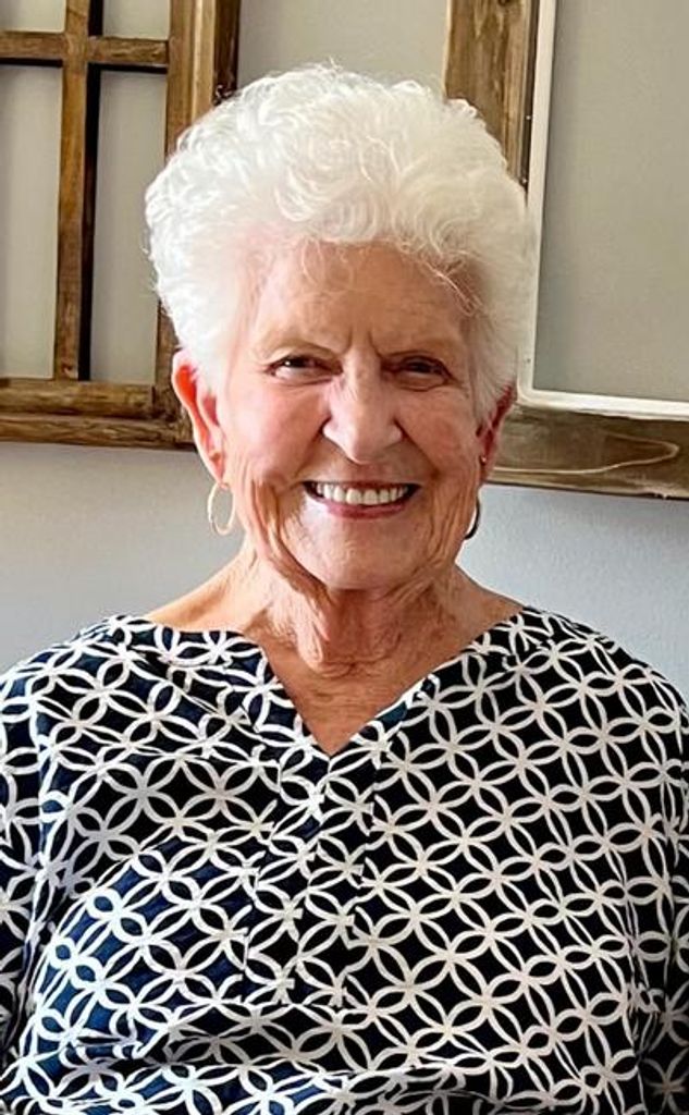 Weda Buckelew Nails Profile Photo