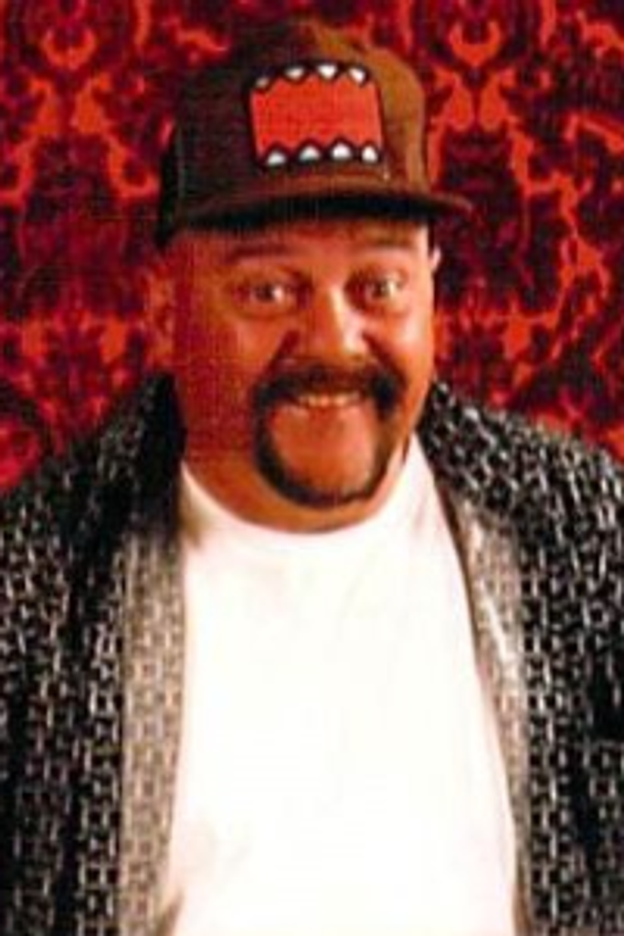 Gilbert "Gilly" Medeiros