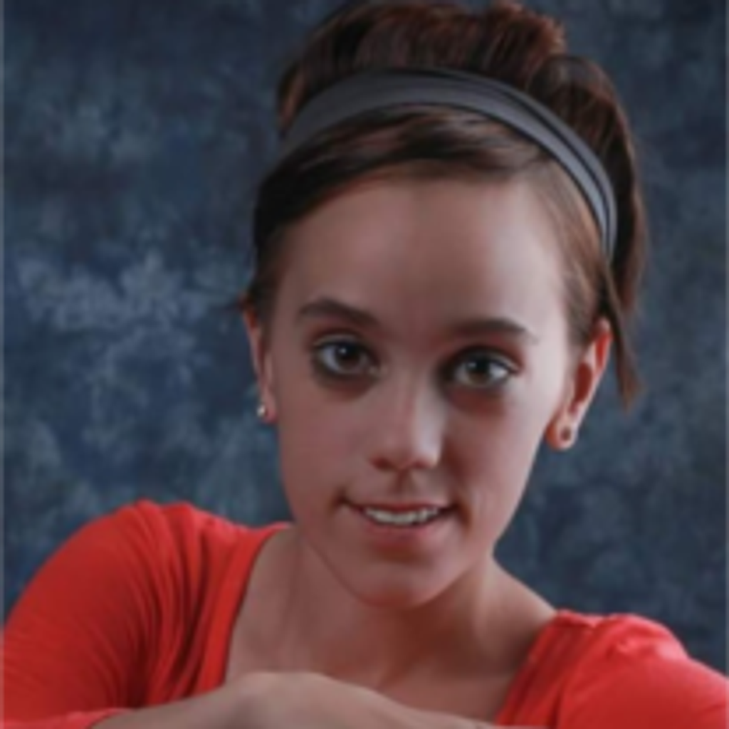 Tiffani Nicole Molyneux Novreske