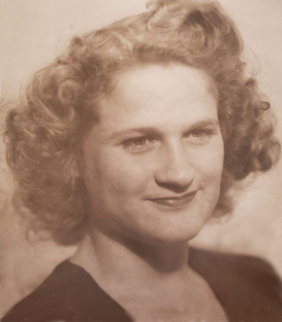 Betty L Houx