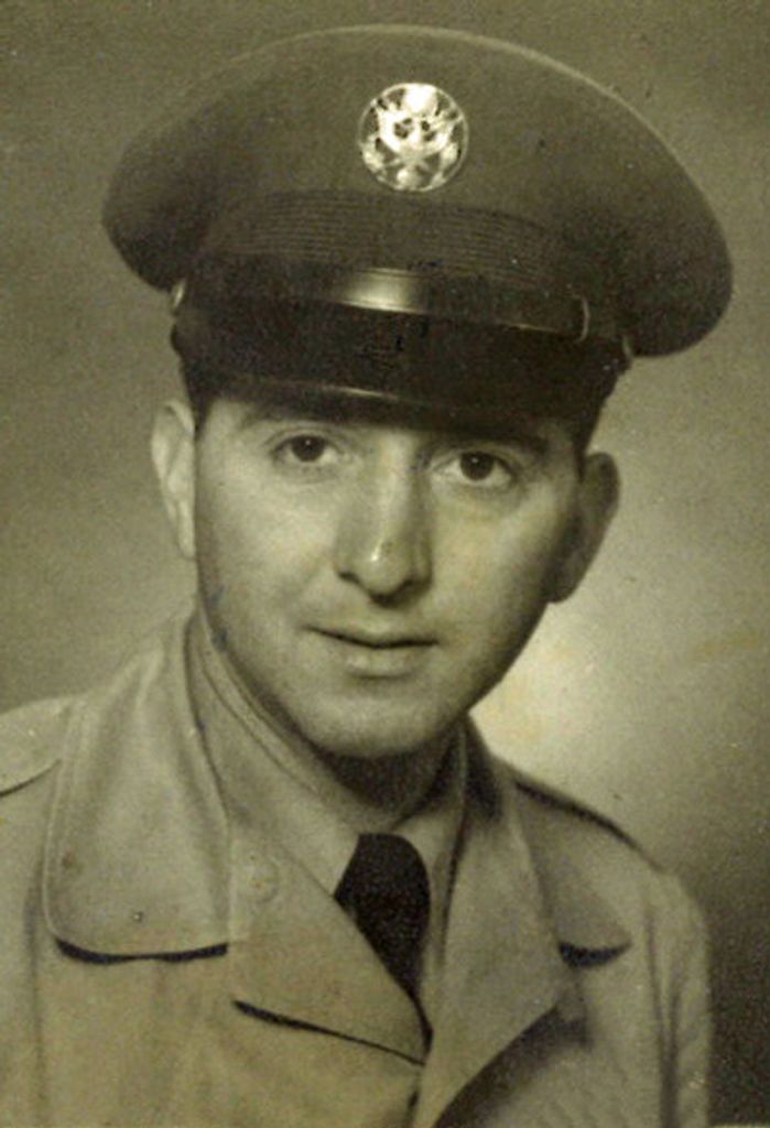 Robert Medina, Sr.