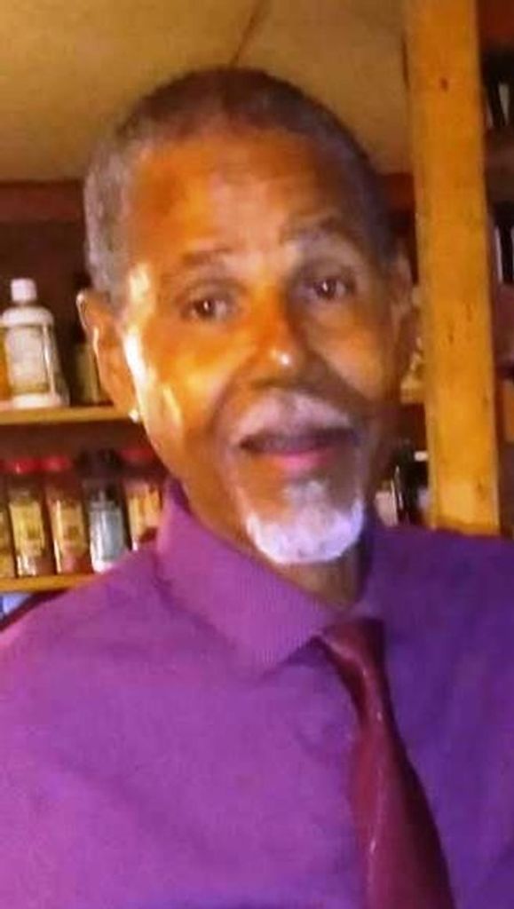 Deacon Craig Henderson Profile Photo