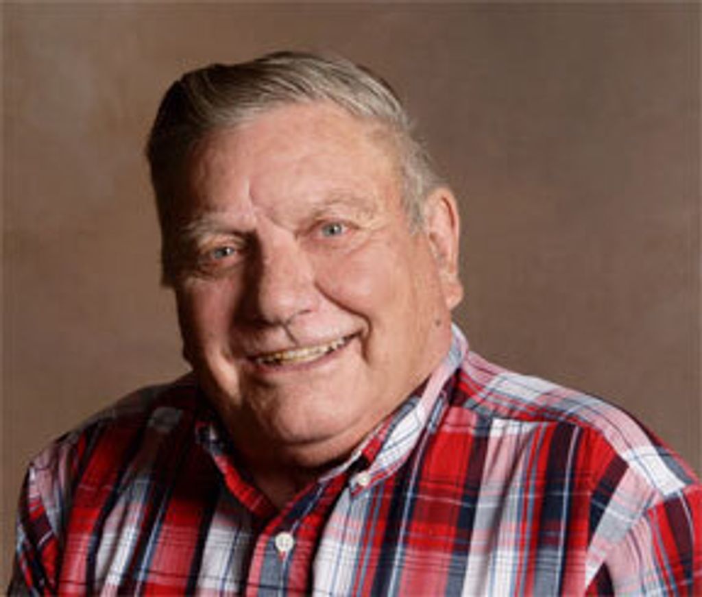 Leonard Leroy "Butch" Hollmann Profile Photo