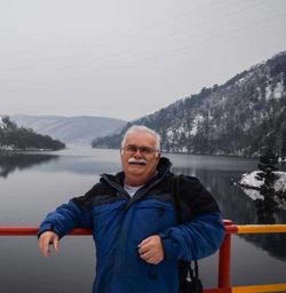 Dennis Allyn Washburn