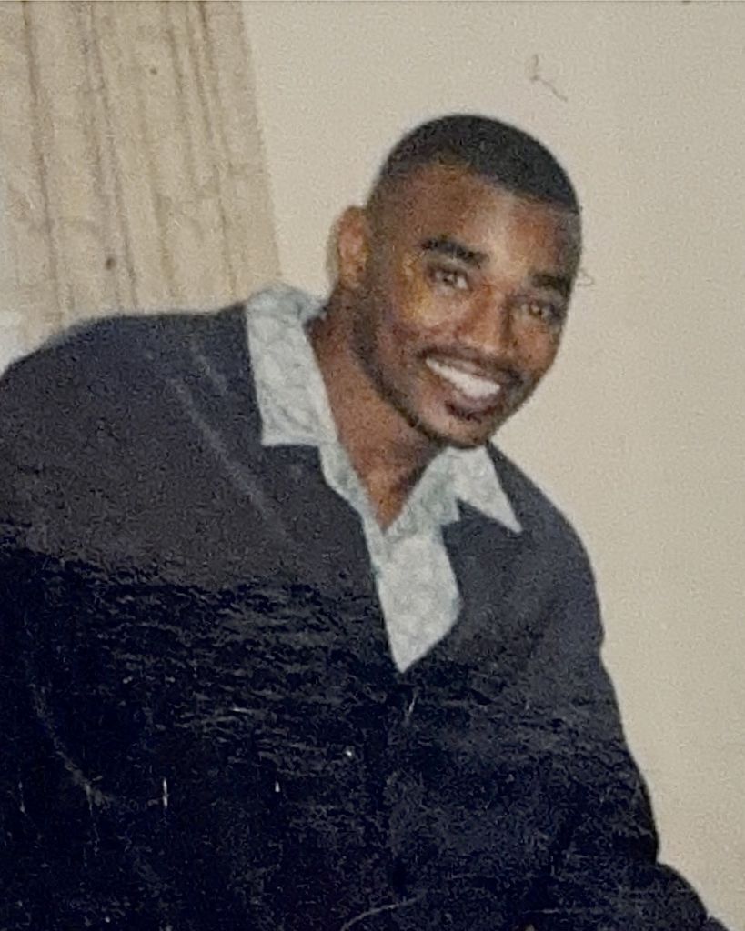 Lorenzo P Quarles