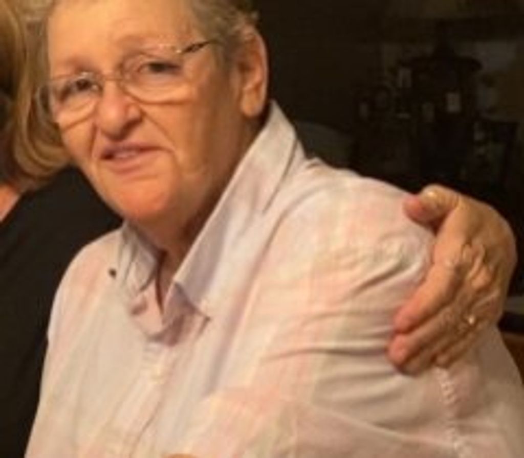 Arlinda Louise "Lin" Macri