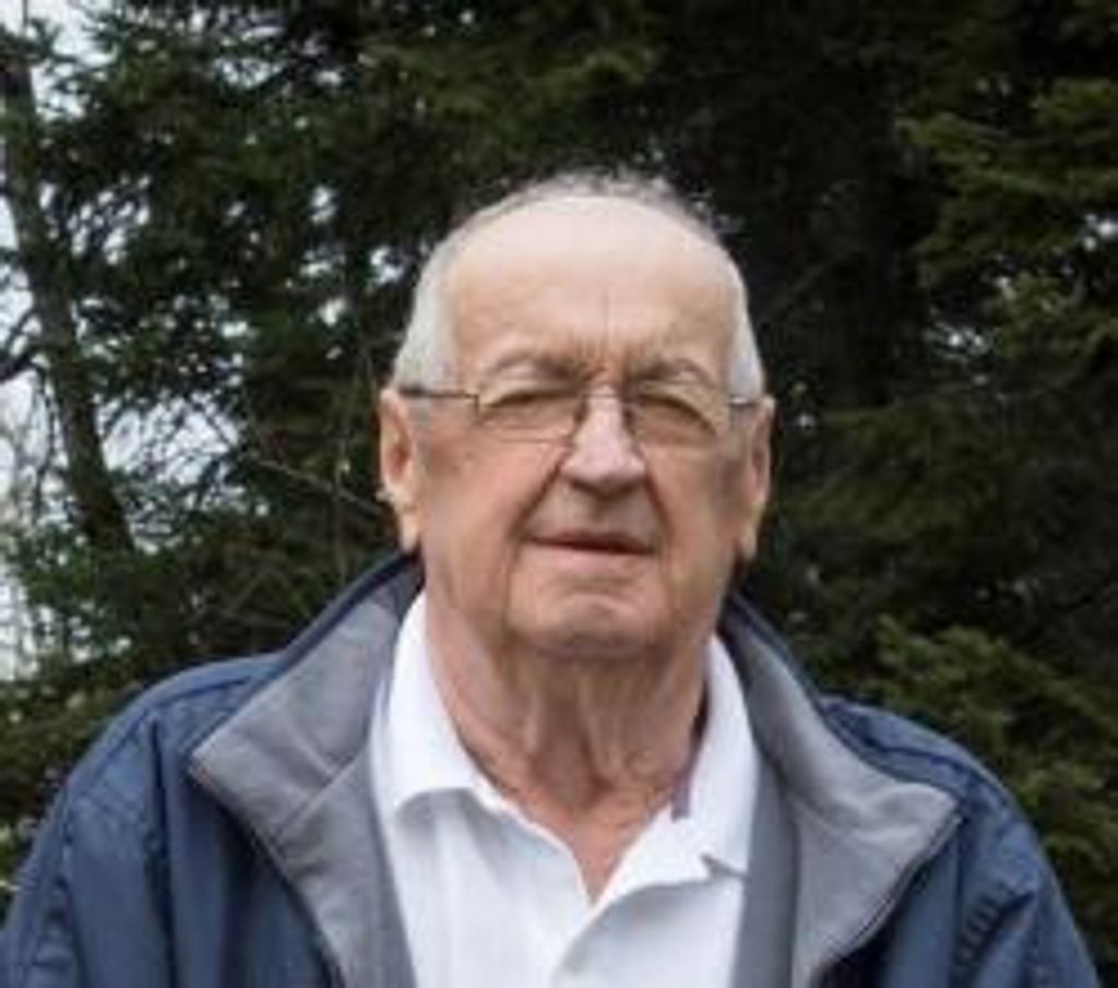 Charles Peter Bull Profile Photo