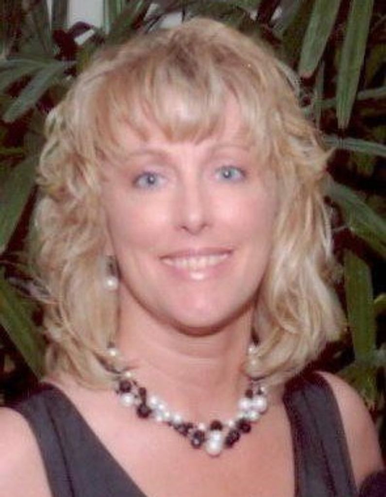 Holly Mohr