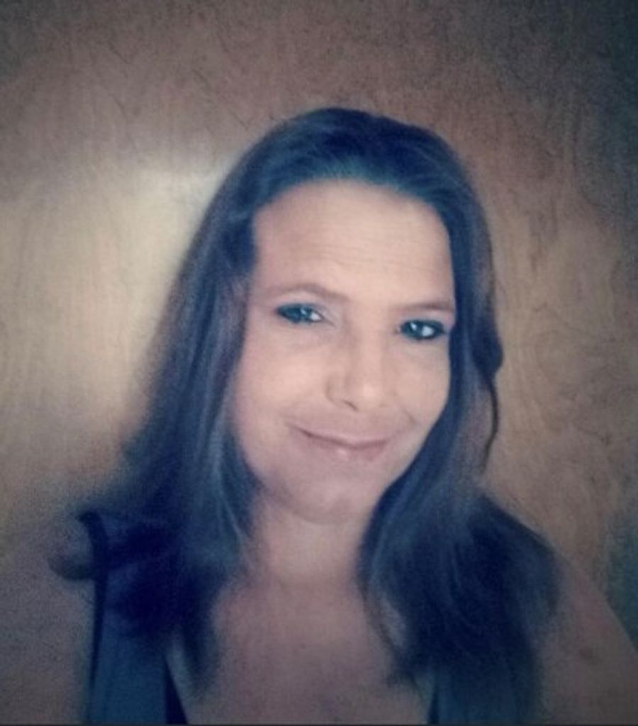 Crystal Lynn Batchelor