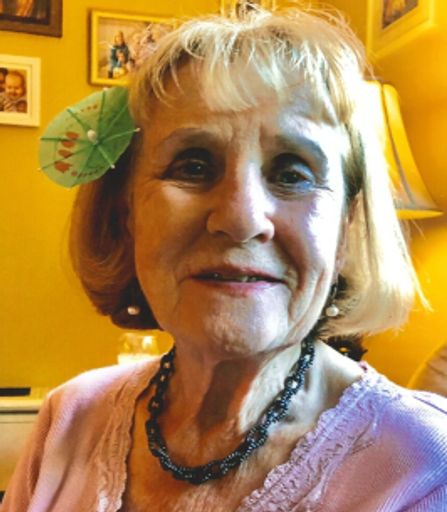 Theresia  Elliott Profile Photo