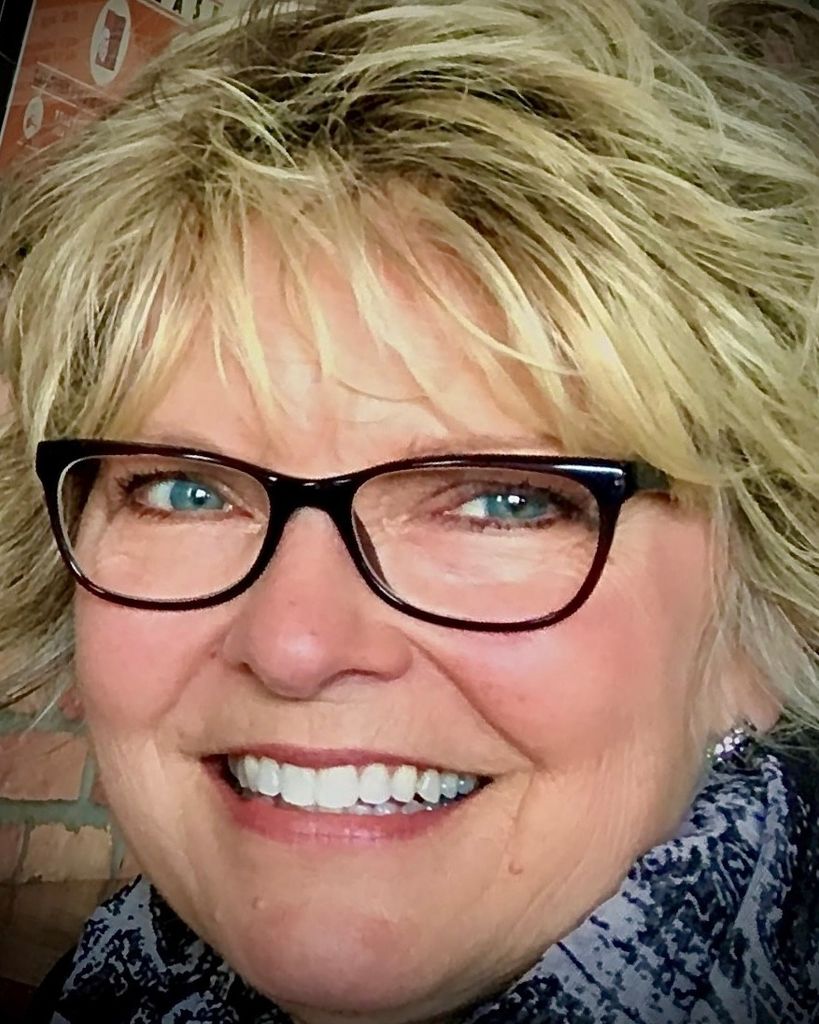 Jaclyn E. Swanson Profile Photo
