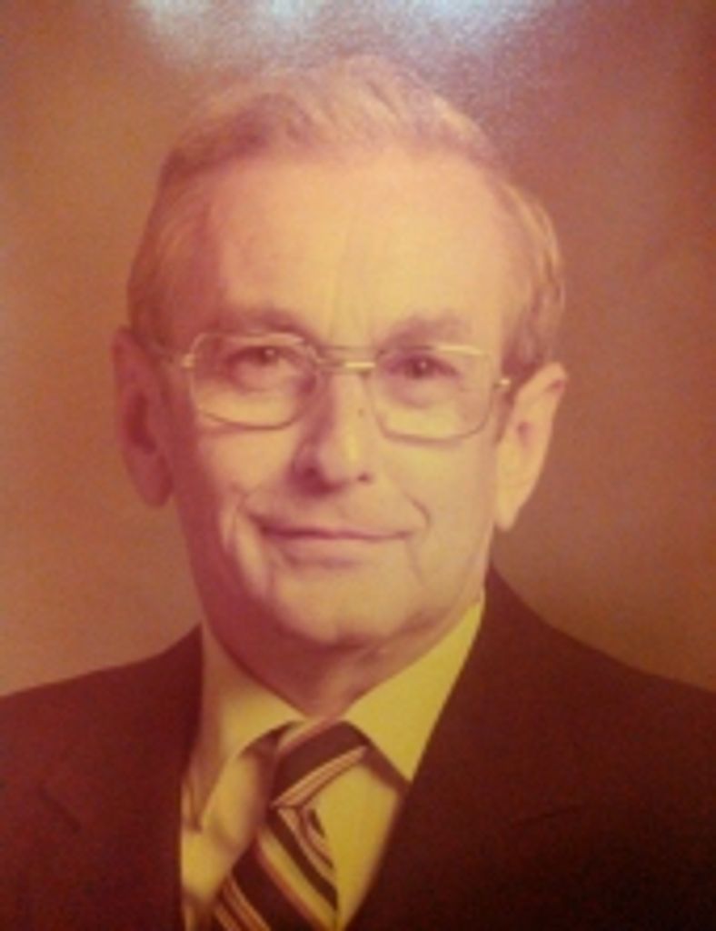 Robert "Bob" Stanley Hench