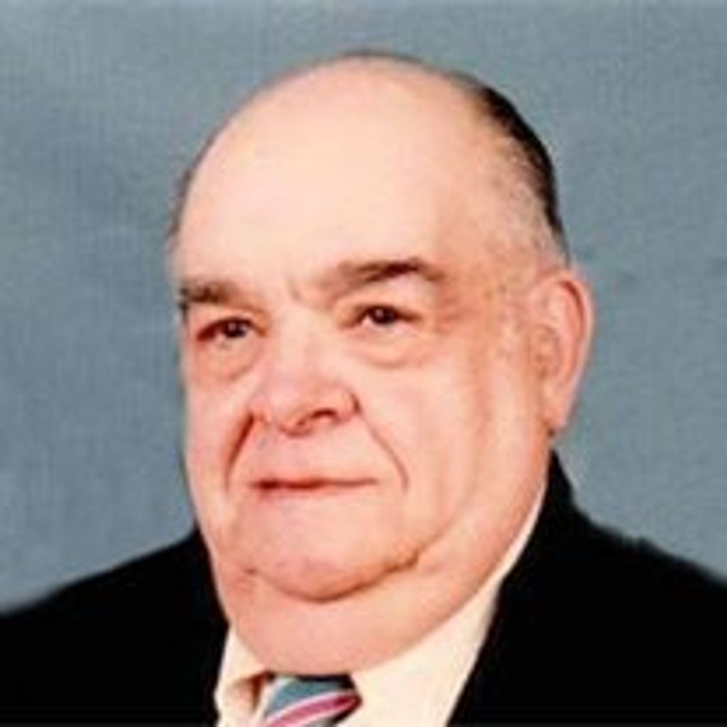 James Russell 'Russ'  Macgeachey