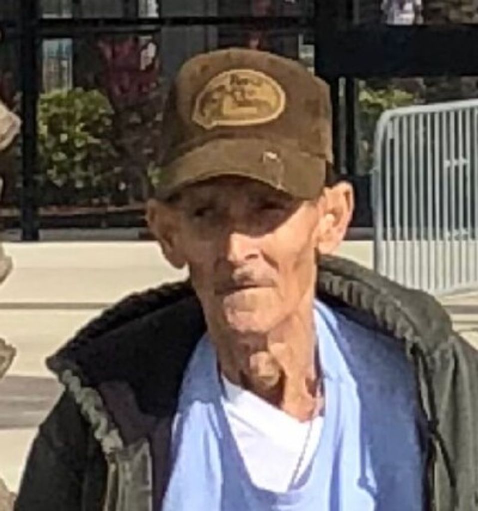 Lamar "Pee Wee" Stapleton Profile Photo
