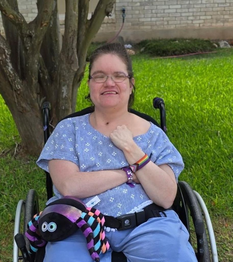 Linsey Joann Ponfick Profile Photo
