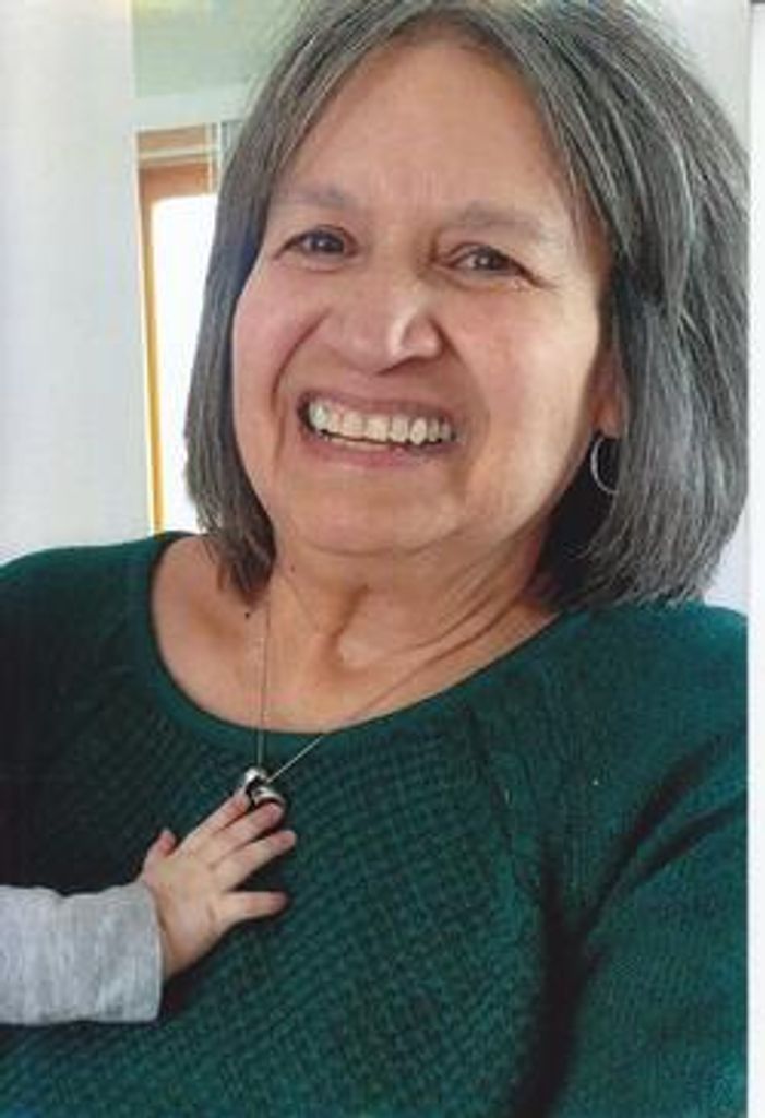 Louise Ann Holle Profile Photo
