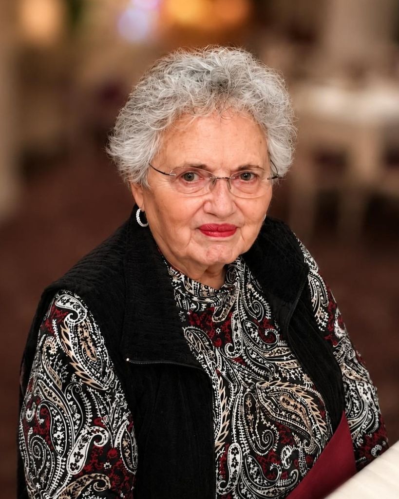 Anna Ruth Sumerwell "Mom-O"