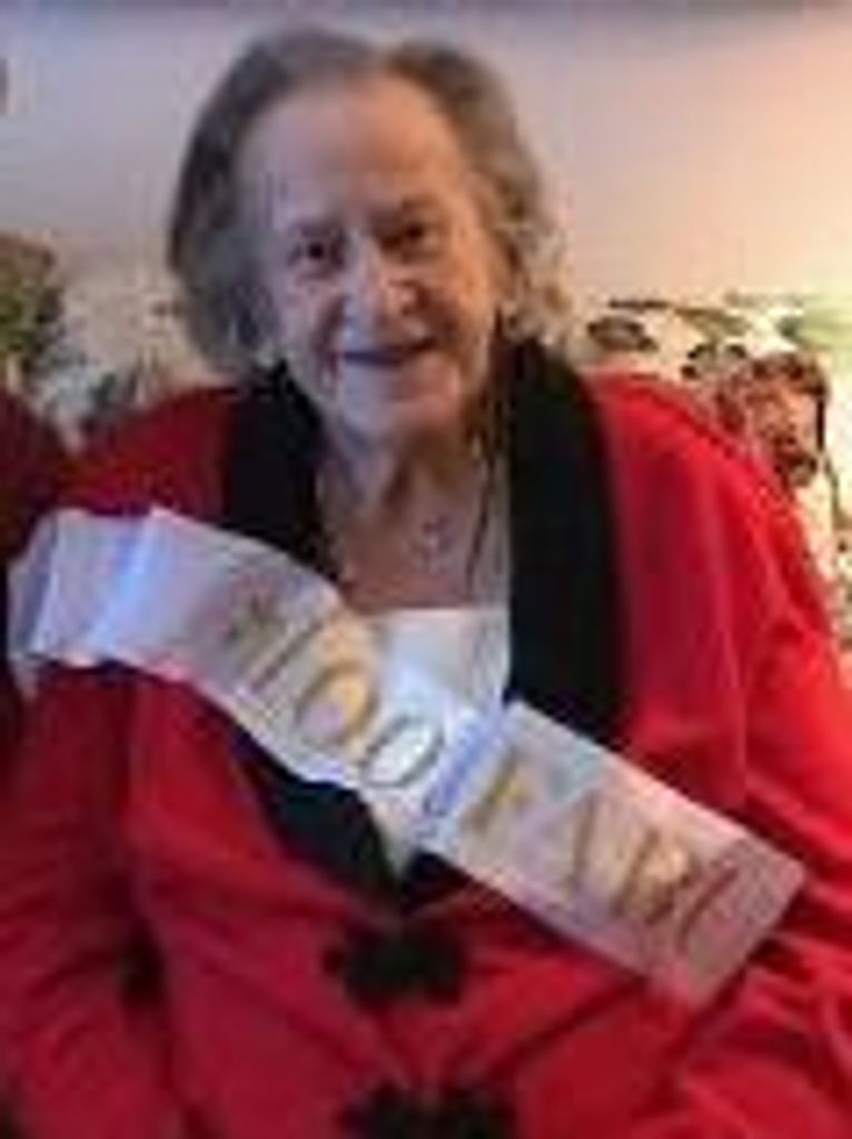 Lorraine Vaccari Profile Photo