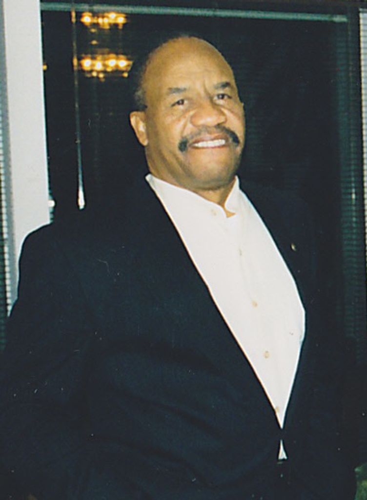 Raymond Snell