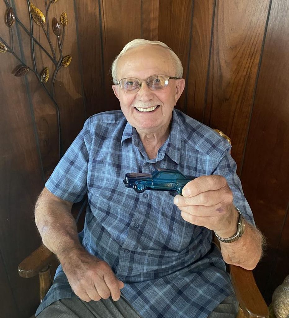 Kurt James Richmond Profile Photo