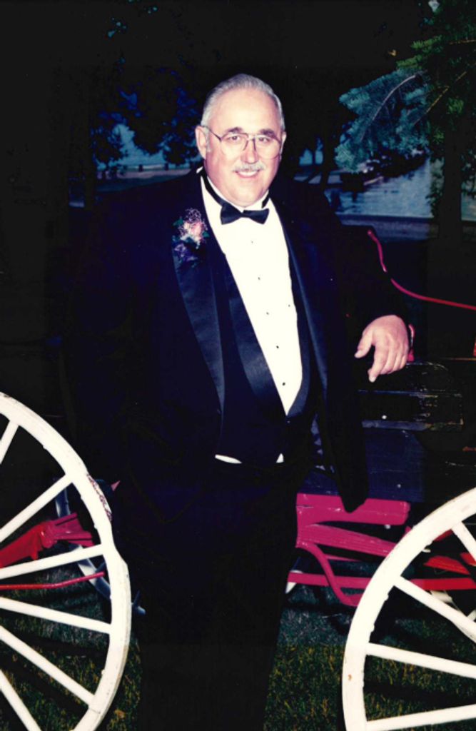 Howard Lee Thompson Profile Photo