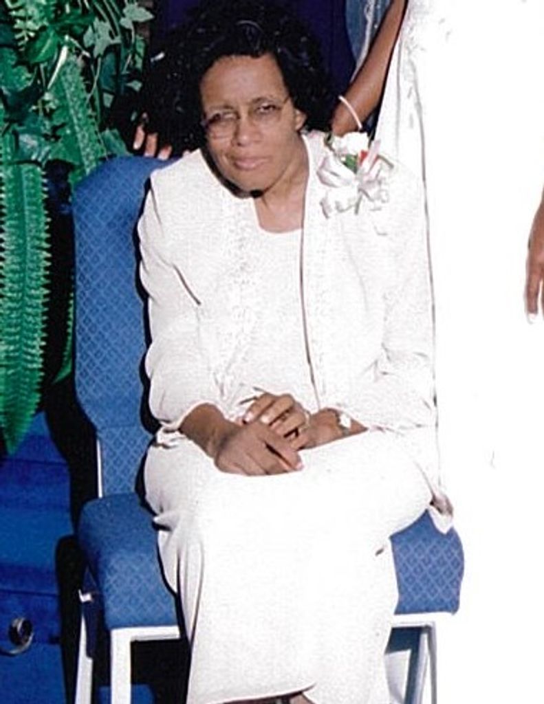 Oneita Hall Moore
