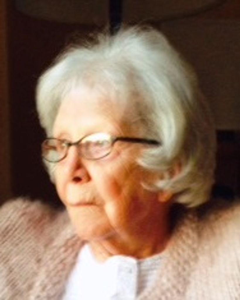 Mary A. "Mae" (Araujo) Dupont