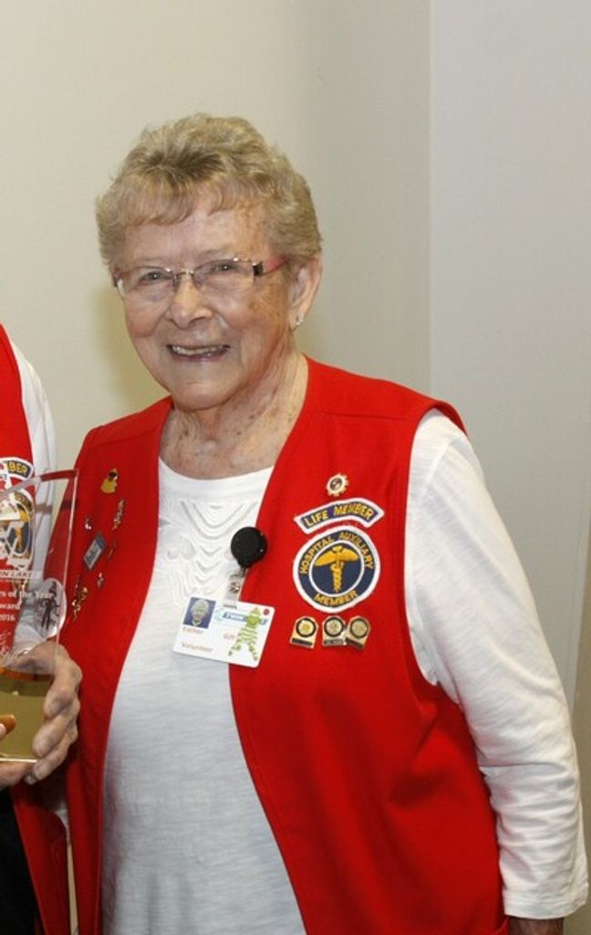 Esther Pearl Gift Profile Photo