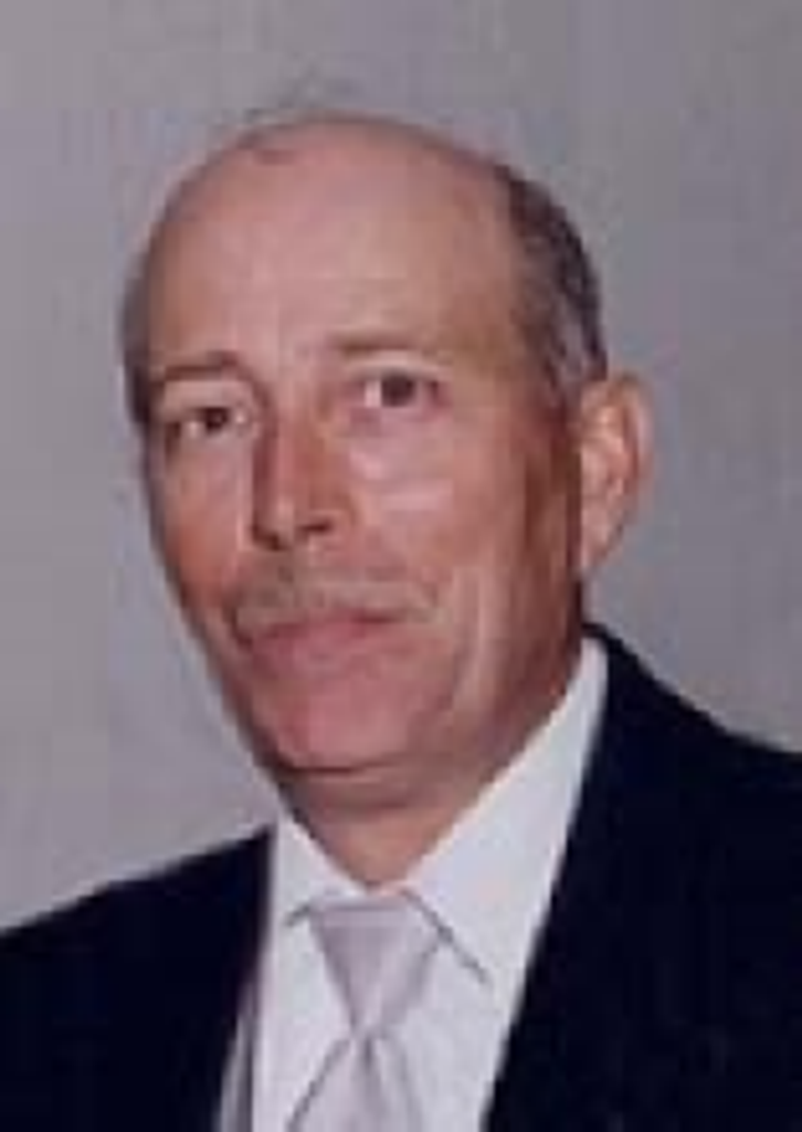 Virgil  W. Luckadoo