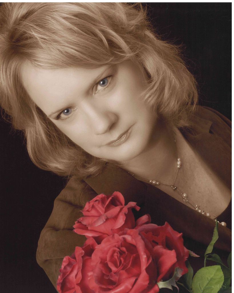 Shelly Frances Russell Profile Photo