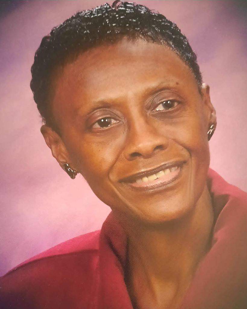Daphne Olivene Downie