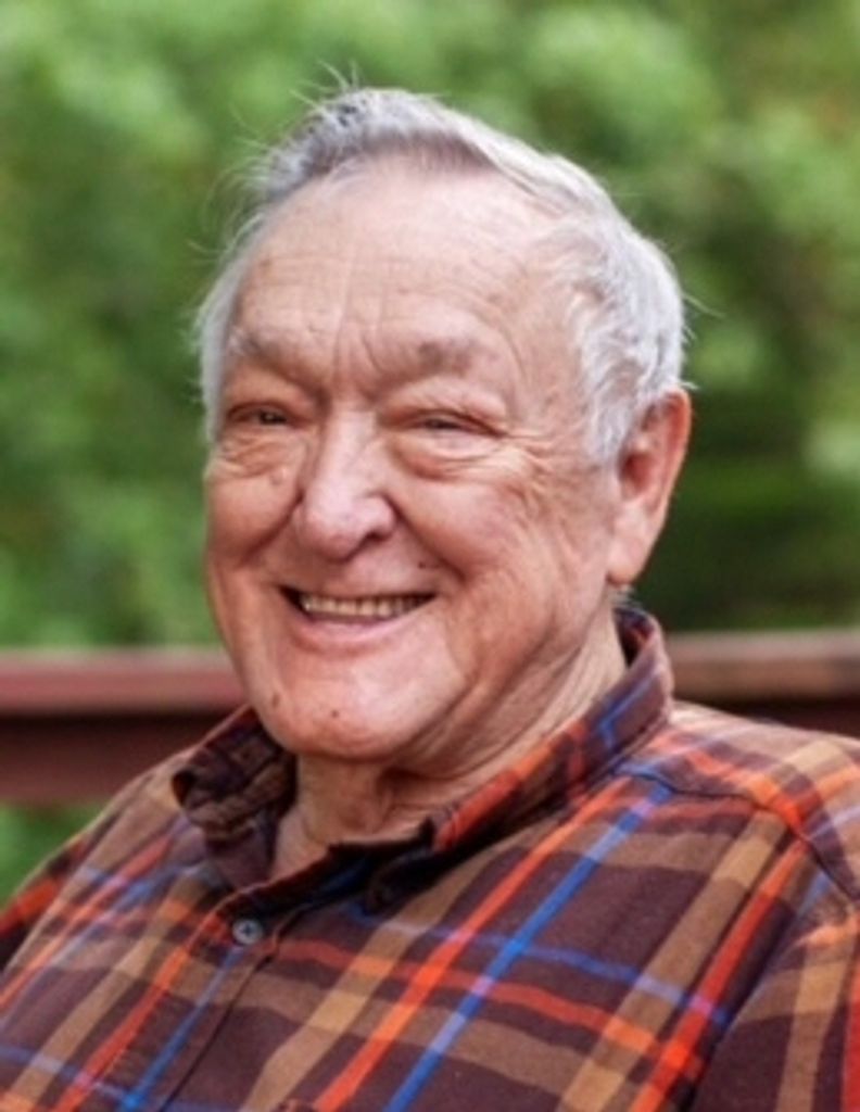 Walter Thomas "Tommy" Lobb Profile Photo