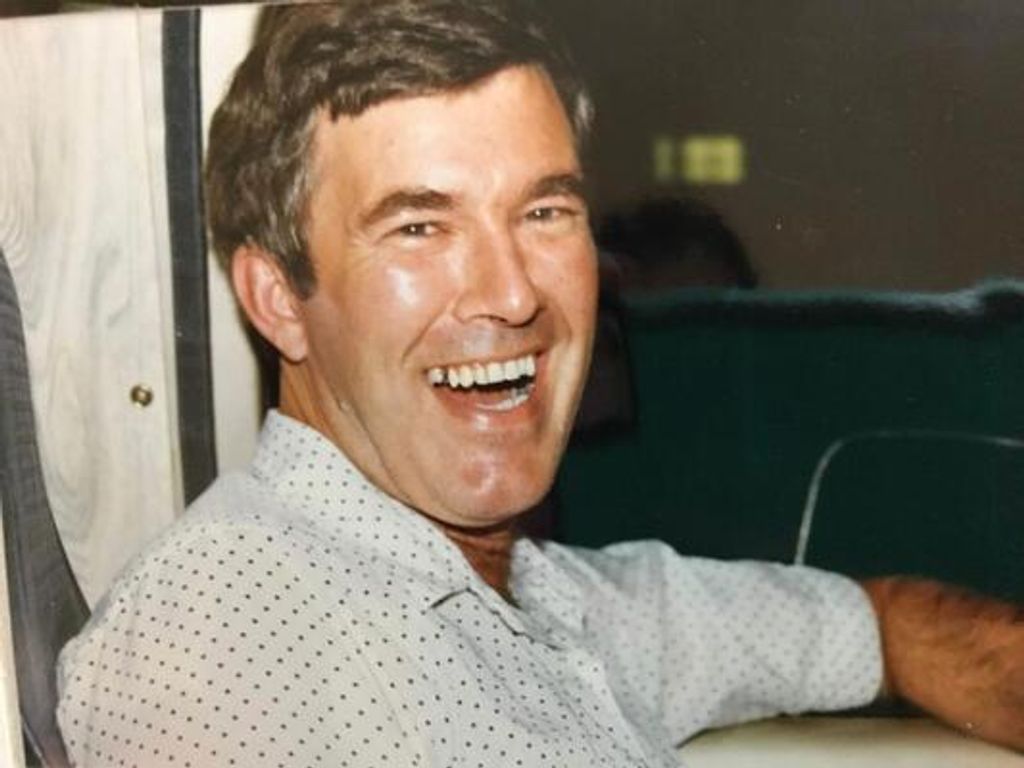 Peter James Carlin Profile Photo