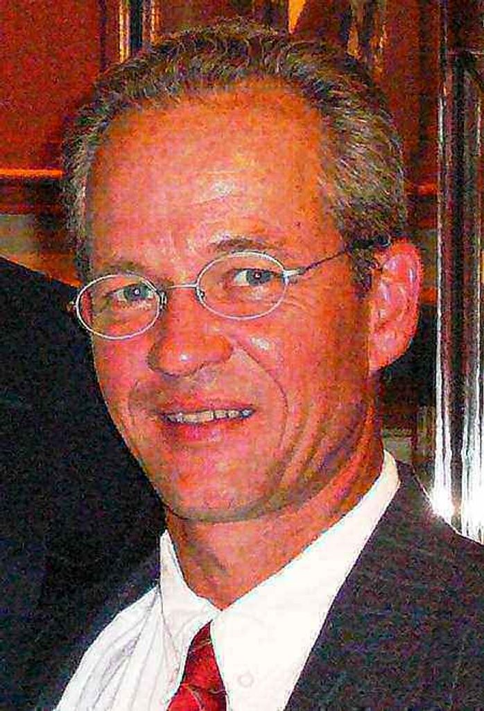 Christopher R. Olsen Profile Photo