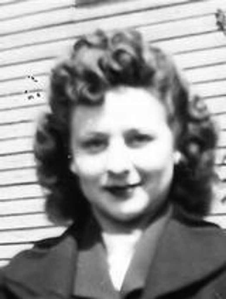 Anne Susko Profile Photo