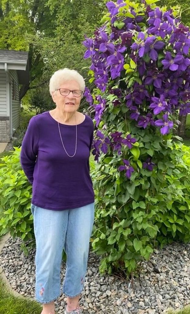 Ruth Miller Profile Photo