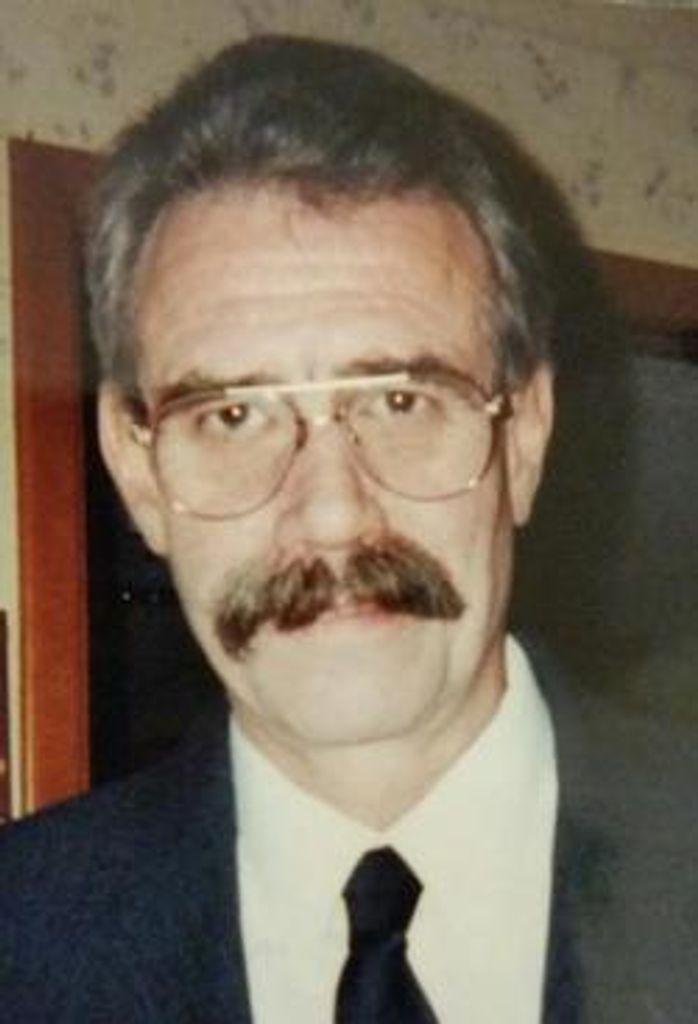 Raymond 'Craig' Sharer