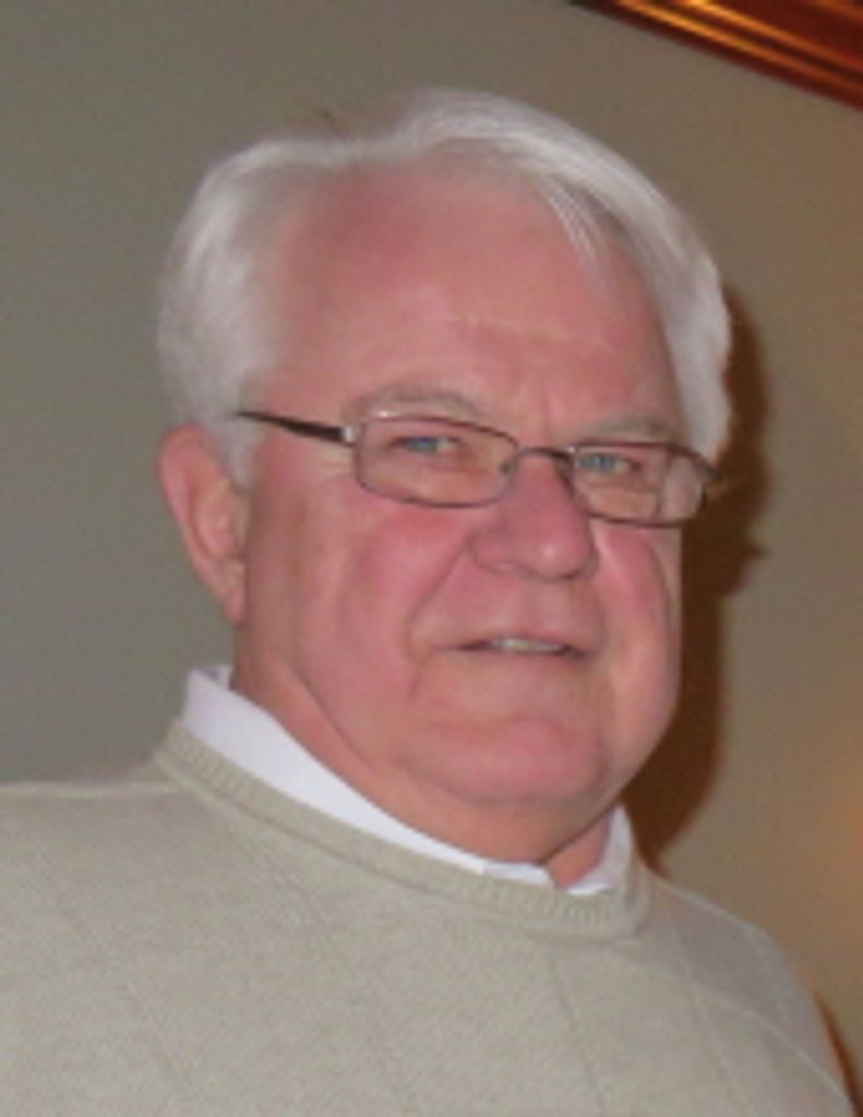 Richard W Kurszewski