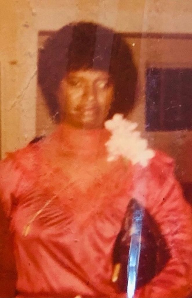 Mrs. Ora Lee Queen Profile Photo