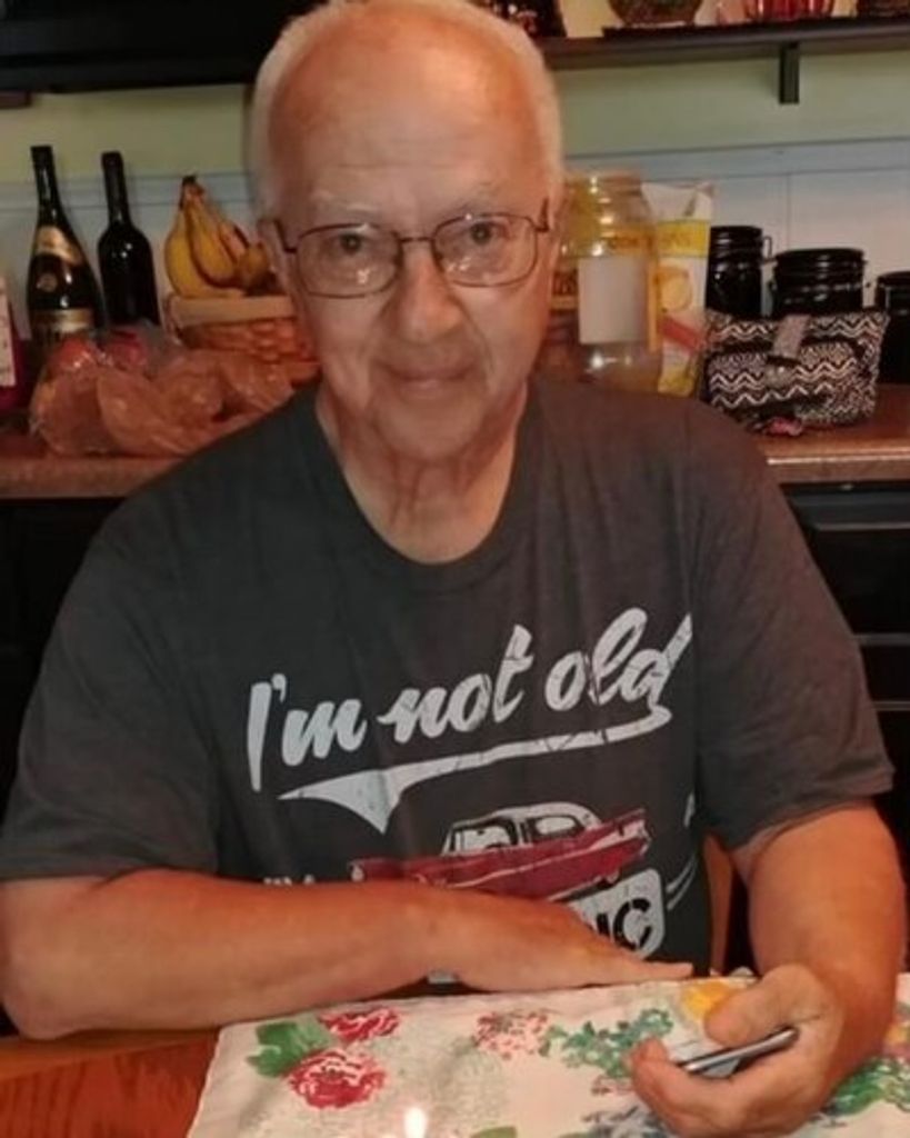 Robert 'Bob' Heston Profile Photo