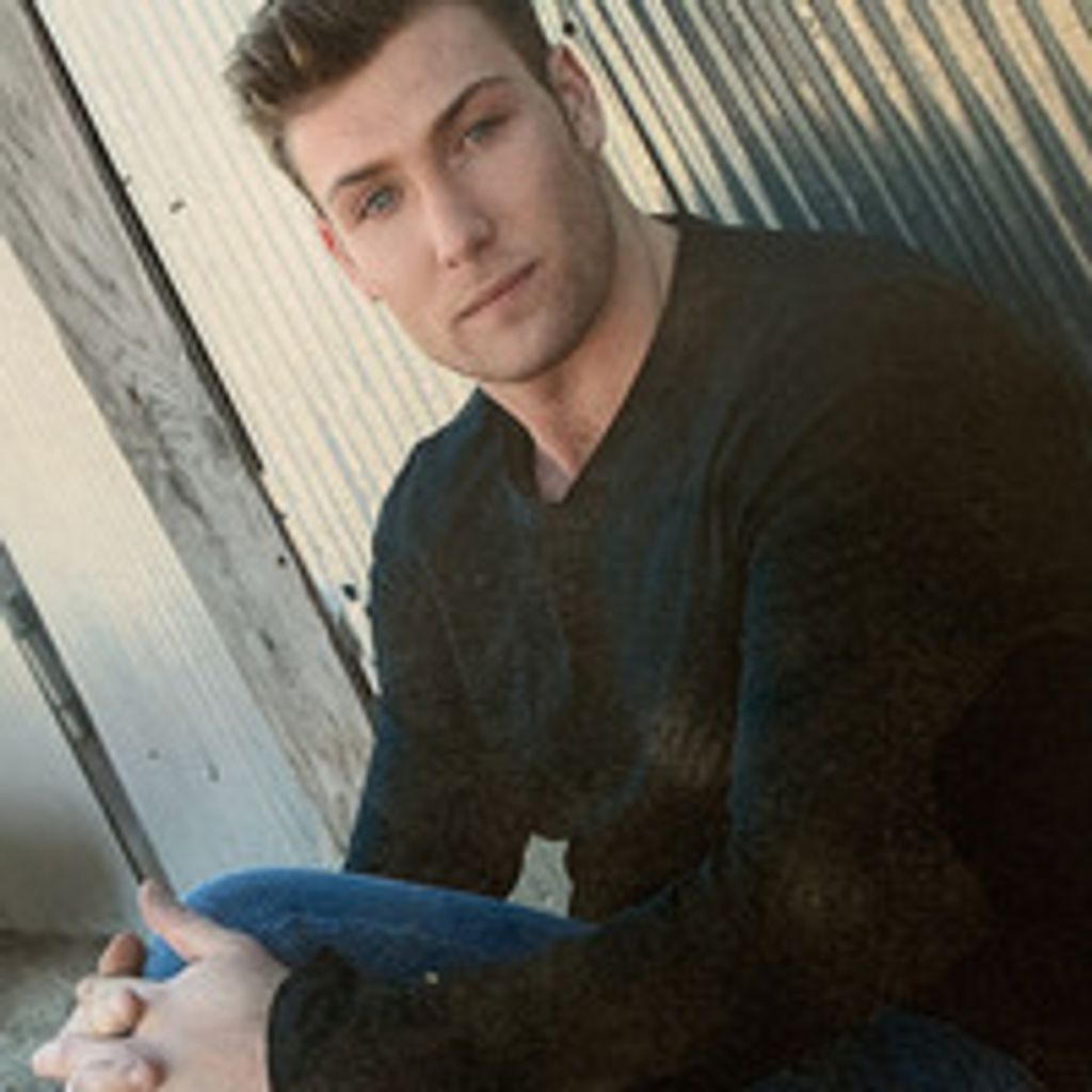 Brett Thomas Bennett