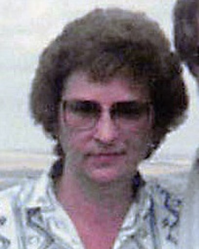 Linda Lou Olinger Profile Photo