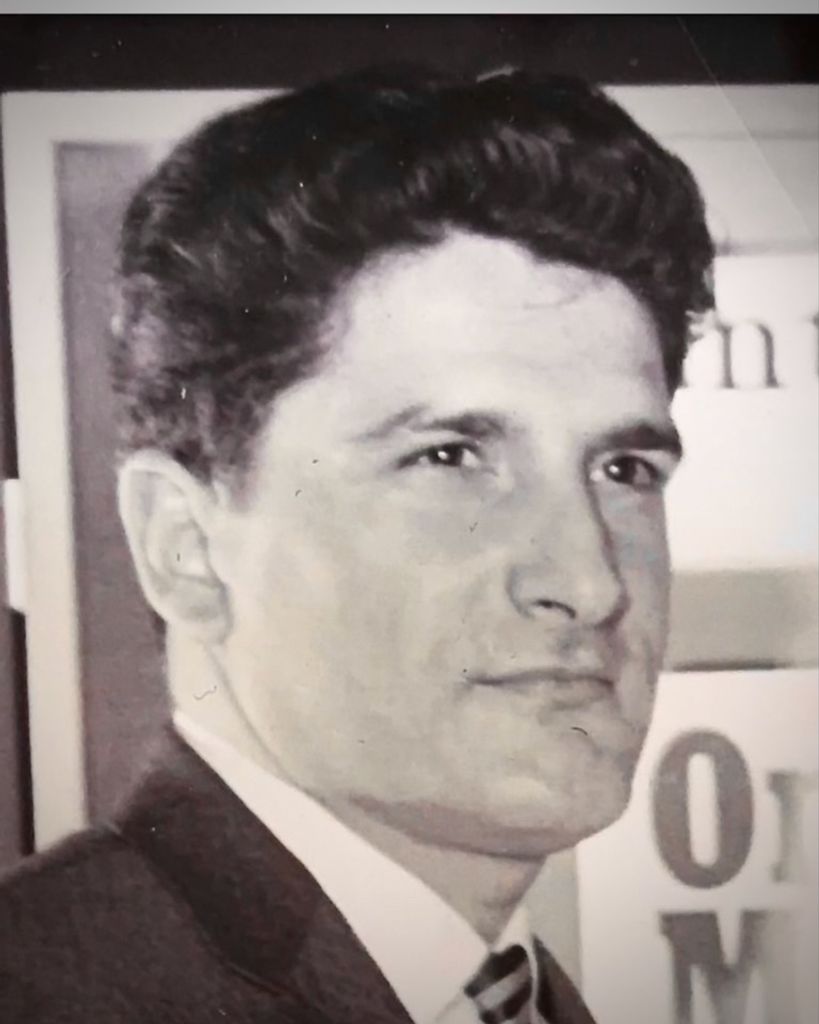 Thomas A. Pari Profile Photo