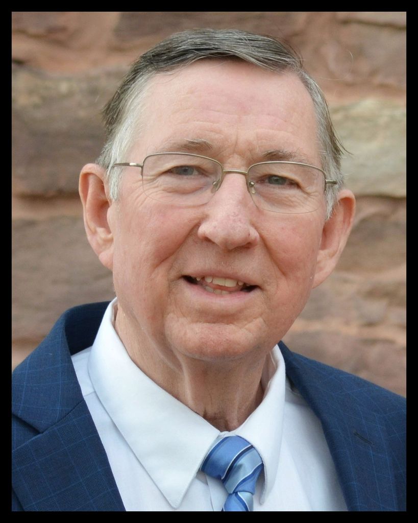 Nicholas Dee Lang Profile Photo