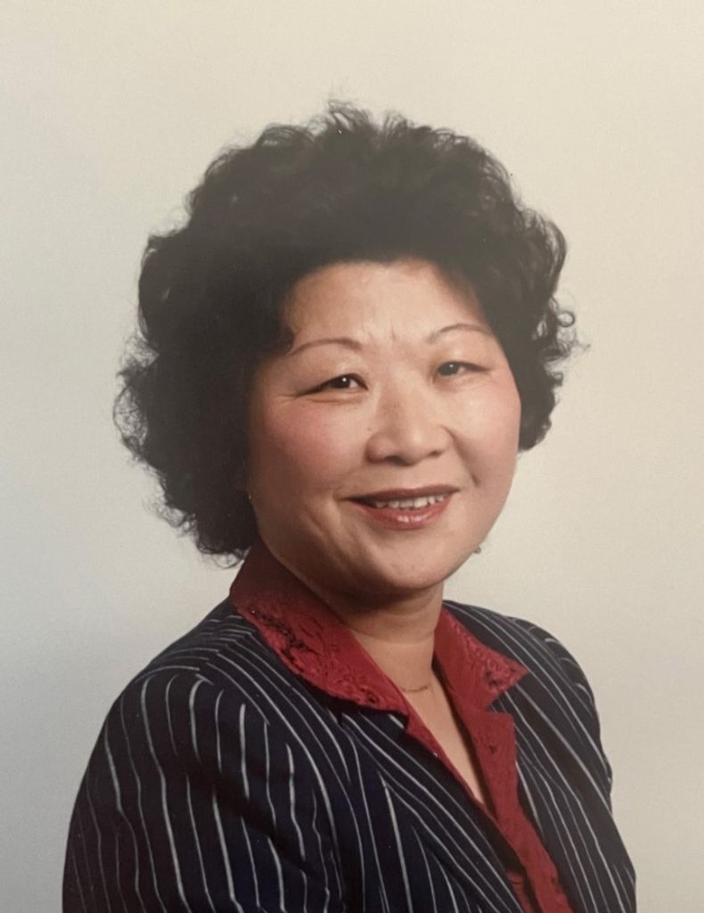 Jung J Kim