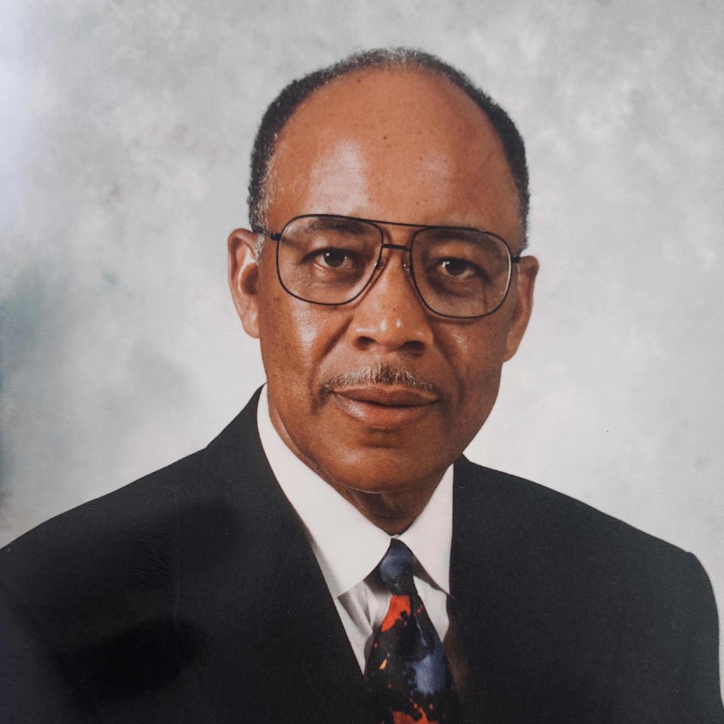 Alcurtis Robinson Profile Photo