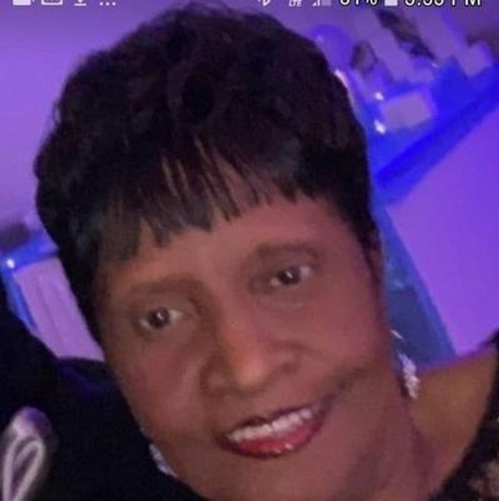 Mrs. Gloria W. Chandler Profile Photo